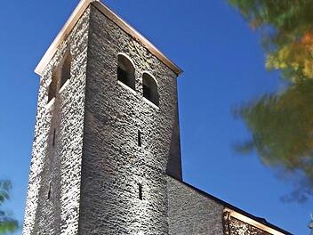 Schon bald wird die Pfarrkirche St. Maria Teuschnitz im Lichtermeer erstrahlen. Foto: Martin Settele
