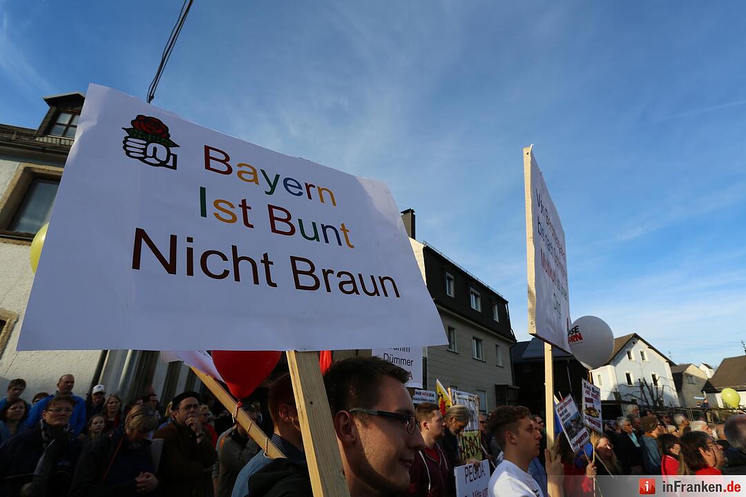 Pegida in Schirnding - Demo und Gegendemo