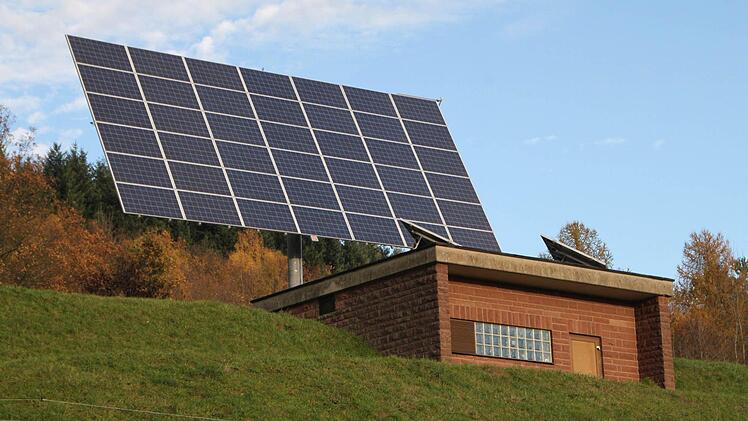 Rund 28.000 Kilowattstunden wurden schon ins Netz eingespeist. Foto: Ulrike Müller