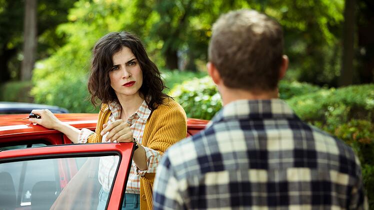 Wieso möchte Vicky (Nora Tschirner) nach der gemeinsamen Nacht mit ihrem Kollegen Franz (Maximilian Brückner) nichts  mehr von ihm wissen?