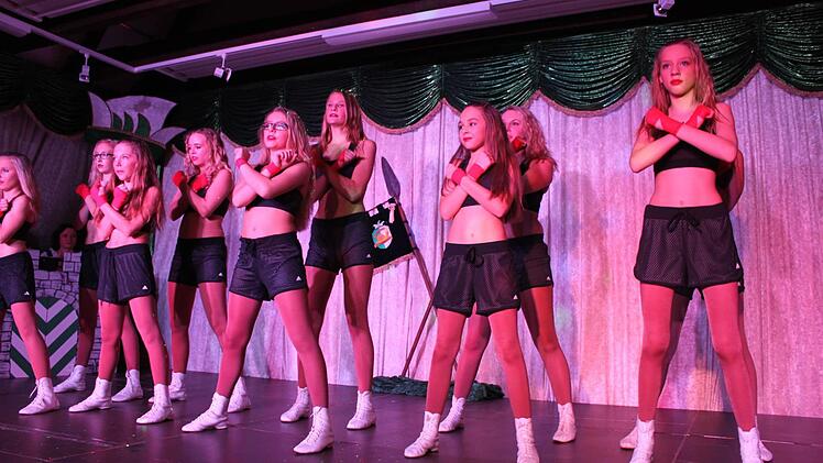 Die Sternschnecken-Tänzerinnen zeigten was in ihnen steckt. Foto: Carmen Schwind