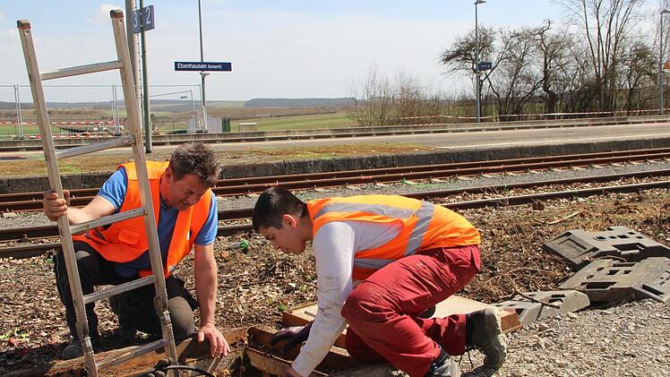 Barrierefrei soll der Bahnhof in Ebenhausen ausgebaut werden.Heike Beudert
