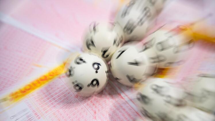 Bundesweite Impflotterie gestartet: Lotto24 verteilt kostenlose Lottoscheine für Corona-Geimpfte