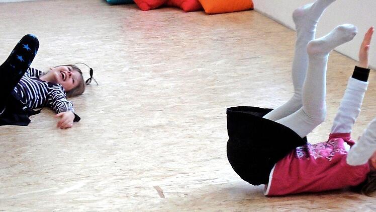 In den Kinderkursen machen die Kleinen ihre ersten Bühnenerfahrungen. Foto: p