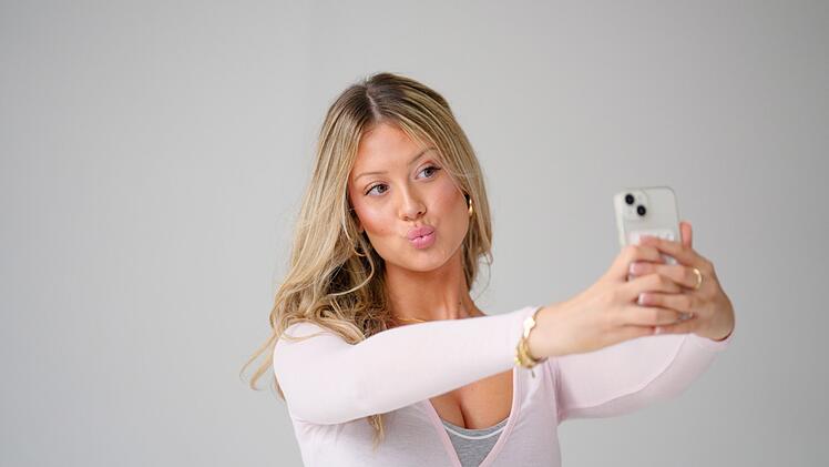 Influencerin Natalie Mae gibt auf TikTok Abnehmtipps.