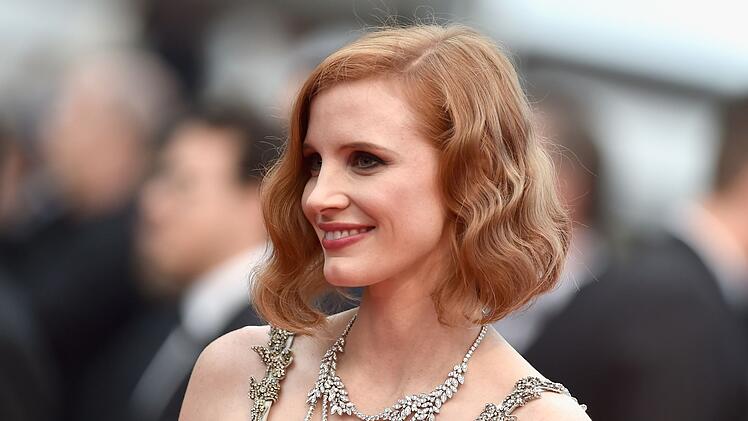 Auch deutlich jüngere Kolleginnen geben sich geheimniskrämerisch in der Altersfrage: Jessica Chastain verrät ihr Geburtsjahr aus Prinzip nicht.
