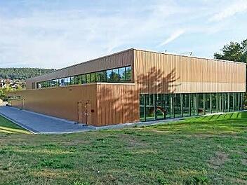 Das neue Hallenbad Ebern öffnet am 1. Oktober 2016.  Fotos: Katharina Becht