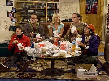 Auch die Stars von "The Big Bang Theory" wurden immer popul&auml;rer - und teuerer (von links): Simon Helberg, Johnny Galecki, Kaley Cuoco, Jim Parsons und Kunal Nayyar.