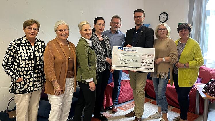 Landkreis Kulmbach: Kreisjugendring erh&auml;lt gro&szlig;z&uuml;gige Spende - wof&uuml;r das Geld verwendet werden soll