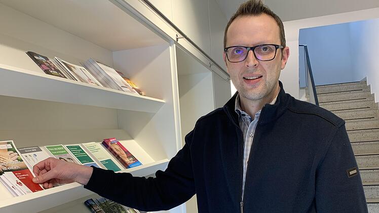 Bürgermeister Andreas Pöhner hofft, dass die 2015 ins Leben gerufene Bürgerstiftung Wonsees noch ein bisschen bekannter wird. Bislang sind 5000 Euro Spenden für die Stiftung eingegangen. Diese Spenden werden für Kinderspielplätze verwendet. Foto: Sonny Adam