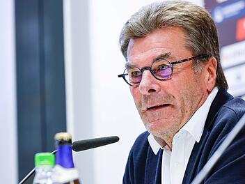 1. FCN: "Unpassendes Wort" zu Demos gegen Rechts - Hecking entschuldigt sich