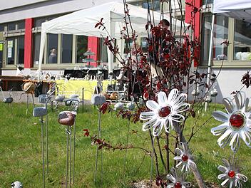 : Auch für den Garten gab es Deko-Artikel.Foto: Becht