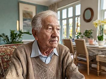 Rentner, ernst, Demenz, traurig, Rente