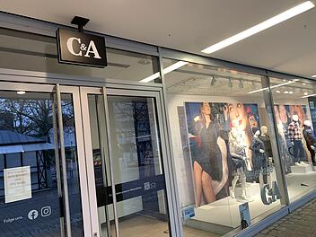C&A-Filiale in Erlangen (Originalbild)