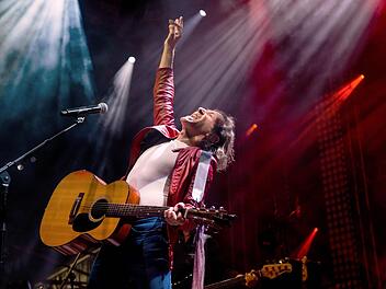 It never rains in Southern California", "The air that I breathe" oder "One moment in time" sind Songs, mit denen Albert Hammond Musikgeschichte geschrieben hat. Foto: Andreas Weihs