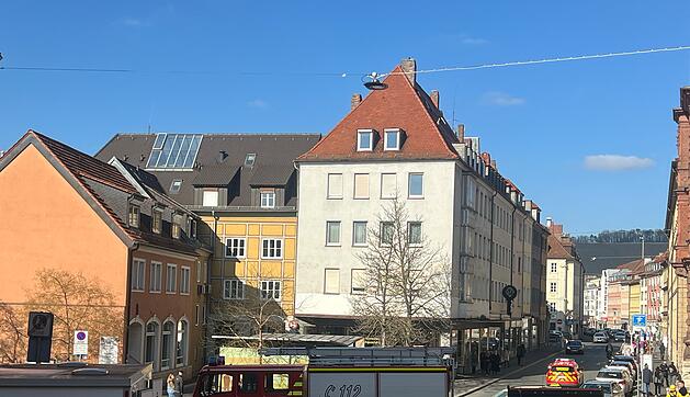 Bei Sonnenschein feierten rund 100.000 Menschen den Fasching
