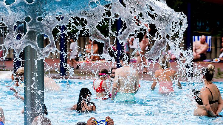 Der Sommer im Freibad