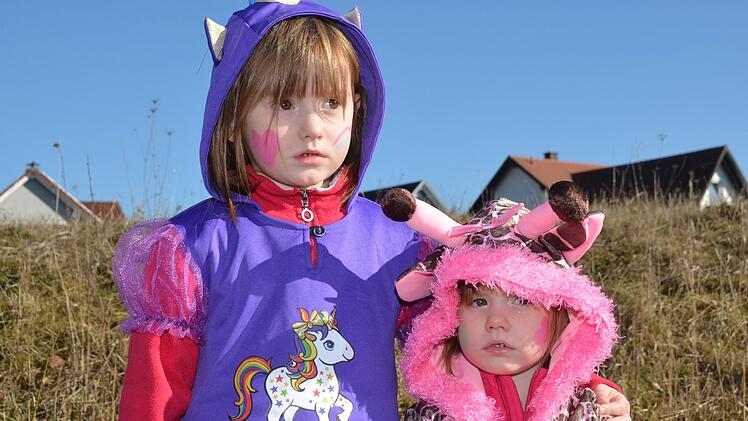 Ein Kinderfaschingsumzug schlängelte sich auch in diesem Jahr durch Poppenroth. Foto: Peter Rauch