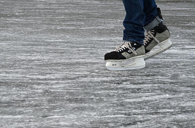 Bamberg: Stadt mit eindringlicher Warnung zu Eisflächen - Rathaus wendet sich explizit an Eltern