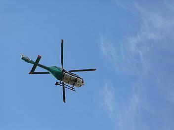 Wilde Verfolgungsjagd auf der A5 bei Frankfurt: Lkw-Fahrer versucht Polizisten zu &uuml;berfahren. Symbolbild: NEWS5 / Grundmann