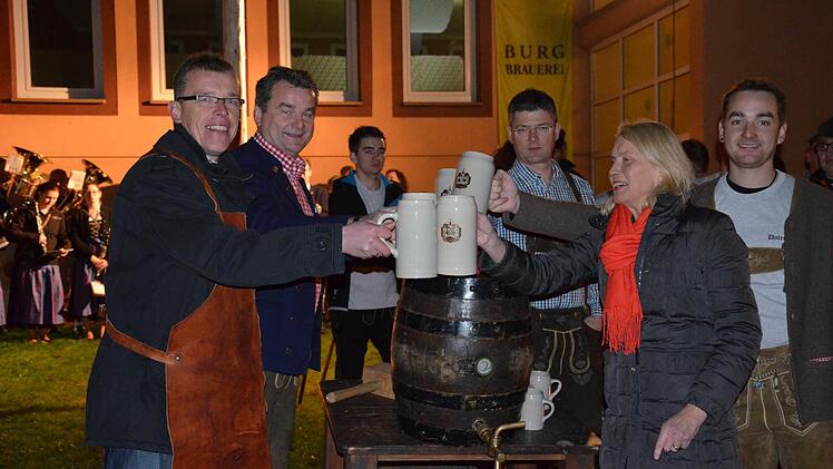Ein Prosit auf die zum Leben erweckte "Kirwe"