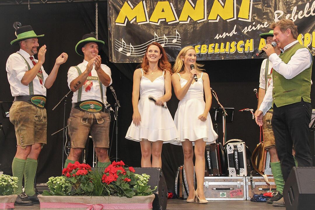 Sigrid & Marina traten beim Generationennachmittag auf.