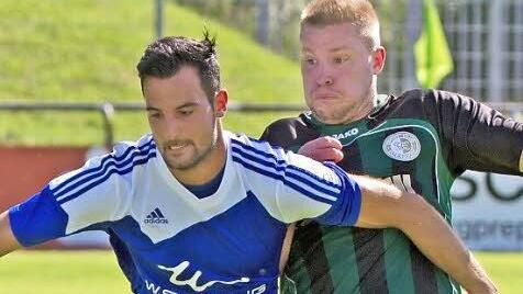 Marcel Burkard ist wieder an Bord beim VfL Frohnlach. Der Routinier kann der Abwehr viel Sicherjheit geben, was er schon zum Start gegen Eltersdorf unter Beweis stellte. Jetzt in Neudrossenfeld ist die Frohnlacher Abwehr wieder voll gefordert. Foto: Heinrich Weiß