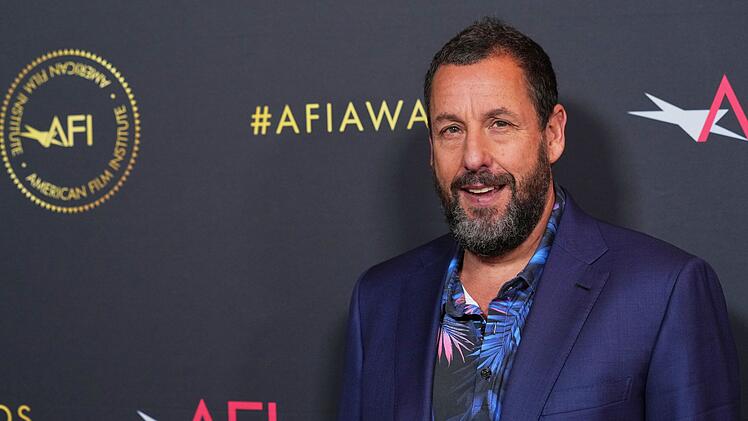 Hochzeitsfeierlichkeiten Swift Kelce - Schauspieler Adam Sandler
