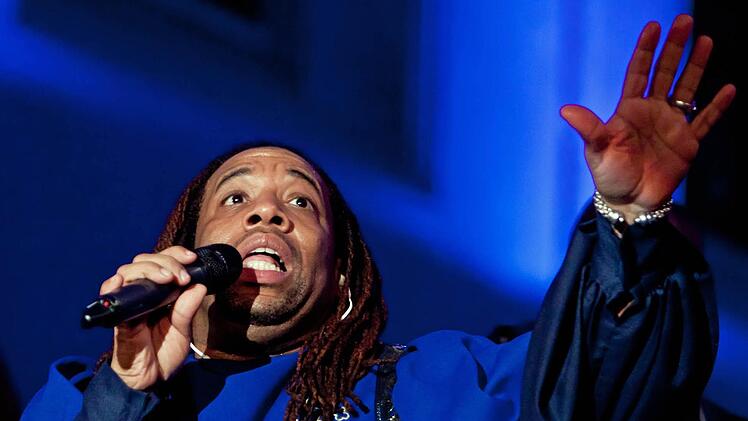 Gefeiertes Gastspiel: "The Best of Black Gospel" in der Heilig-Kreuz-Kirche Coburg.Foto: Jochen Berger