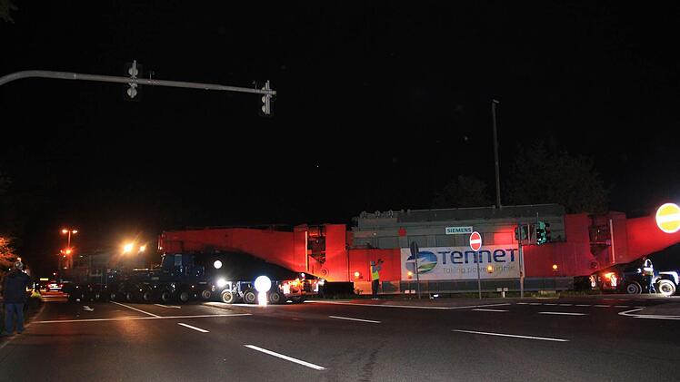Schwertransporter Bamberg am 5. Mai 2015 Foto: Ferdinand Merzbach
