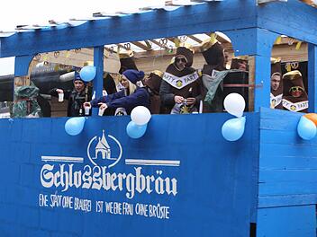 Kreativ: Das Herz der bärenstarken Typen schlug für die Schlossbergbräu.