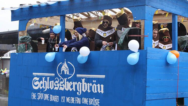 Kreativ: Das Herz der bärenstarken Typen schlug für die Schlossbergbräu.