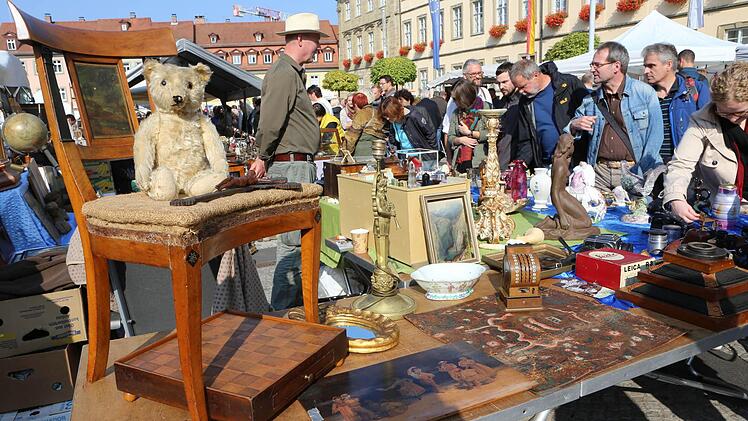 Antikmarkt Bamberg 2014 Foto: Barbara Herbst