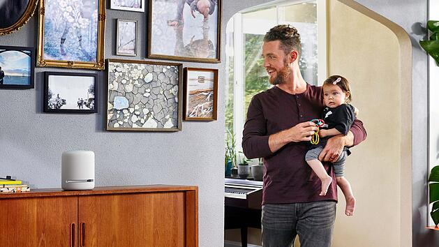 Amazon Echo Studio: Highend-Produkt der Serie, welches durch den starken Sound überzeugt.