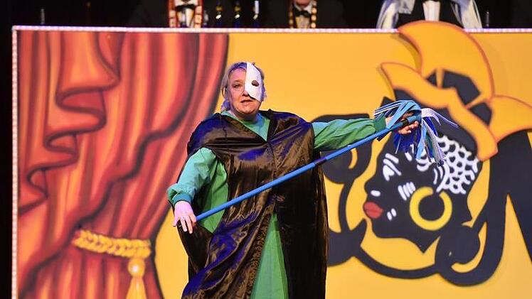 Damenballett der Coburger NarrhallaJens Gundermann