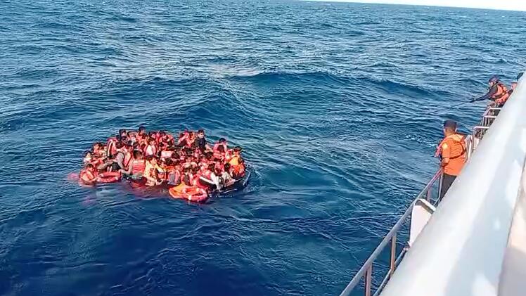 Brand auf einer indonesischen F&auml;hre