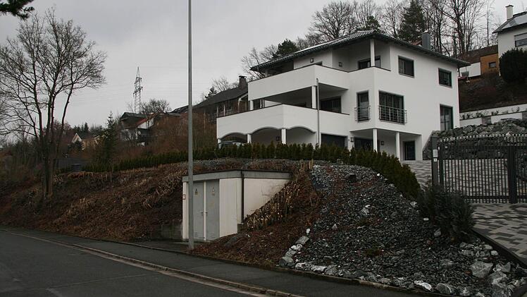 ... und so jetzt nach der Abholzungsaktion.