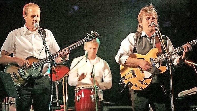 Die "Beatles" alias "The Fab Five" Foto: p