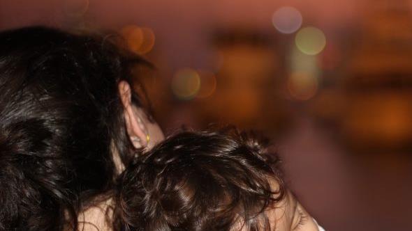 In H&ouml;sbach im Kreis Aschaffenburg wurden eine Mutter und ihr kleiner Sohn beim &Uuml;berqueren der Stra&szlig;e angefahren. Symbolbild: pixabay