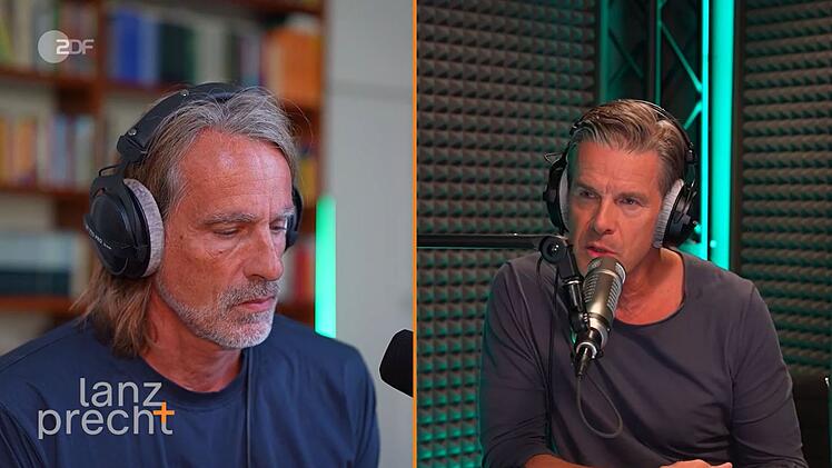Richard David Precht (links) und Markus Lanz sehen die hohen Milit&auml;rausgaben der Bundesrepublik skeptisch.