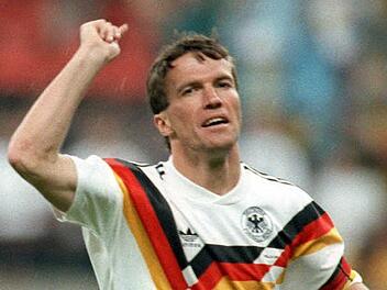 Rekordnationalspieler, aber durchaus noch lebendig - wenngleich in Deutschland nicht mehr gemeldet: Lothar Matthäus. Foto: Archiv/dpa