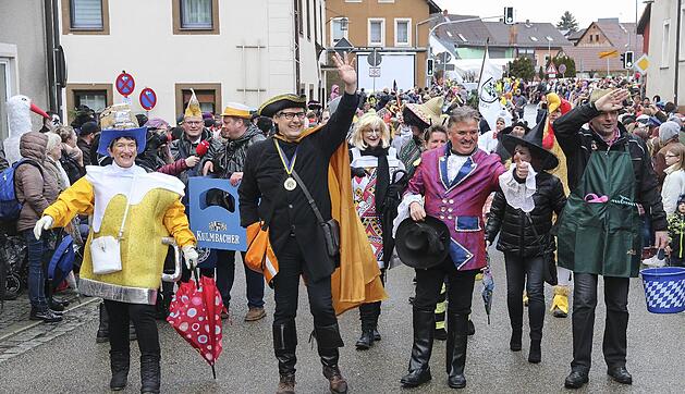 Großer Faschingsumzug  zum Stadtsteinacher Marktplatz