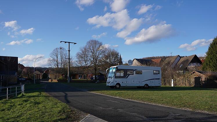 Der Wohnmobilstellplatz in Geroda wird gut angenommen und war für die Gemeinde ein gute Entscheidung. Foto: Marion Eckert