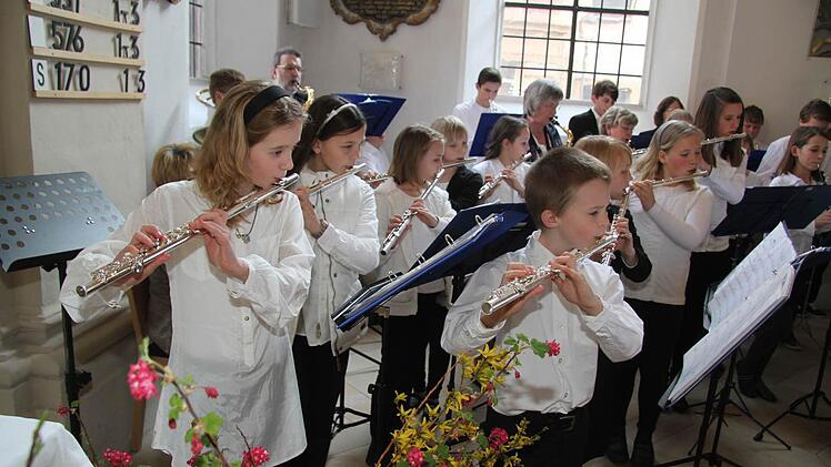 Mit Musik von Bach präsentierte das Vororchestereinen gelungenen Auftritt. Foto: Sonja Adam