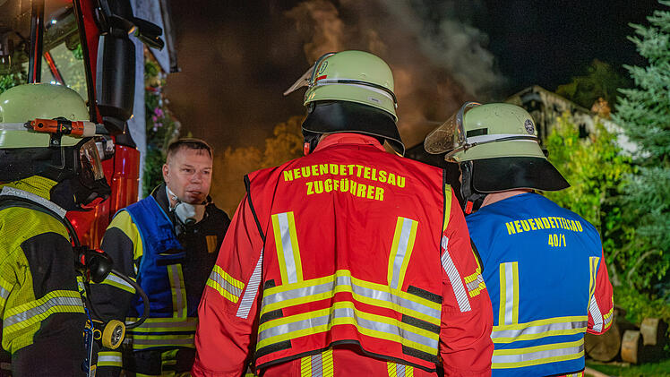 Scheunenbrand im Landkreis Ansbach
