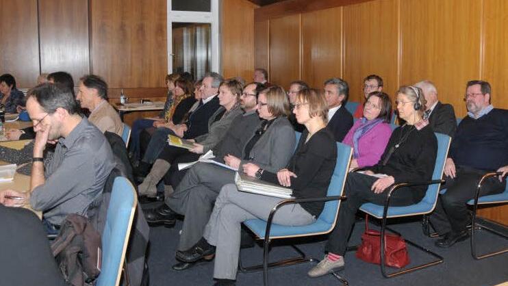 Besucher in der Haushaltssitzung  Foto: RK