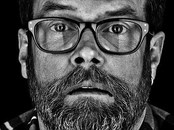 Jochen Malmsheimer gastiert am 6. Juli ab 20.30 Uhr auf der Trebgaster Naturbühne. Karten im Vorverkauf gibt es unter anderem in der Geschäftsstelle der Bayerischen Rundschau im Kressenstein.privat