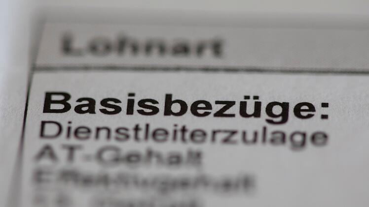 Steuerabgaben und Sozialabgaben