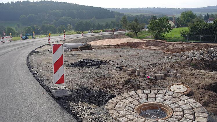 Das Teilstück zwischen der Mottener Höhe und Kothen ist wieder freigegeben. Bei Kothen soll das Drainagewasser in ein Rückhaltebecken gesammelt werden. Foto: Stephanie Elm
