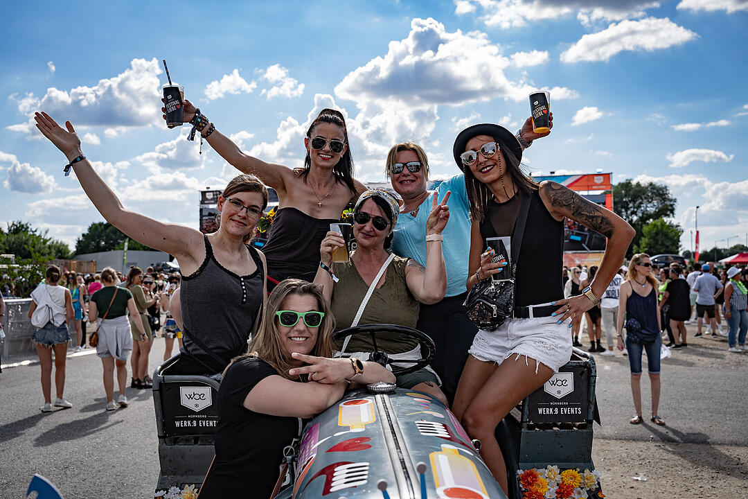 Garlic Land Festival 2022 in Nürnberg: Schrill, verrückt und extravagant.
